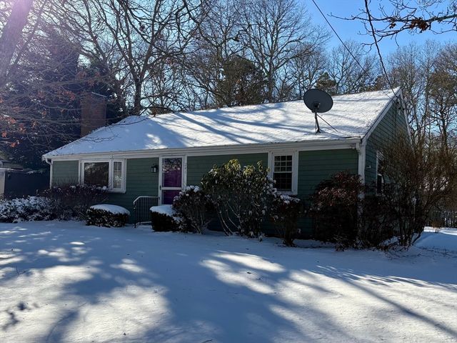 241 Old Bass River Rd, Dennis, MA 02660