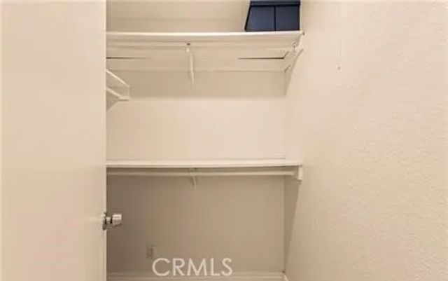 365 Burchett Street 303, Glendale, CA 91203