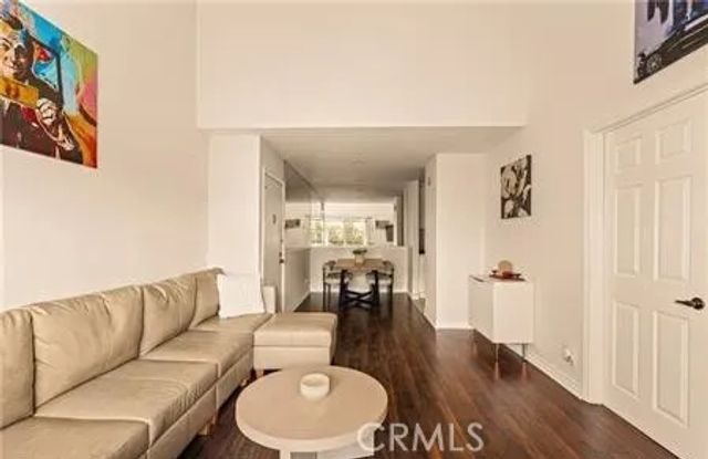 365 Burchett Street 303, Glendale, CA 91203