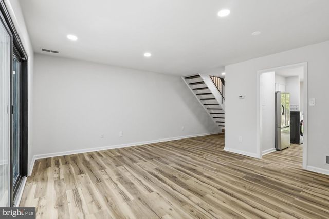2292 WHITE CORNUS LN, Reston, VA 20191