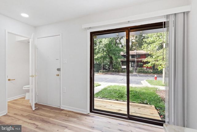 2292 WHITE CORNUS LN, Reston, VA 20191