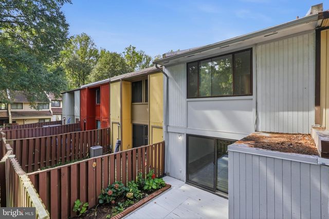 2292 WHITE CORNUS LN, Reston, VA 20191