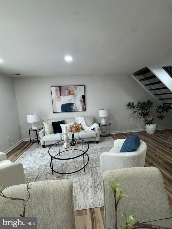 2292 WHITE CORNUS LN, Reston, VA 20191
