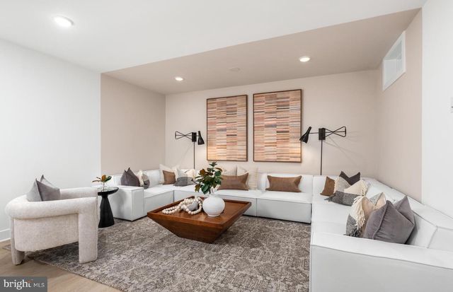 18279 CRESSWELL REST LN, Leesburg, VA 20176