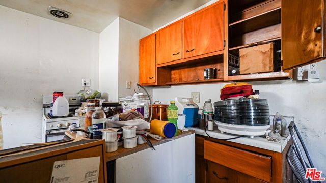 1081 N San Gorgonio Avenue, Banning, CA 92220