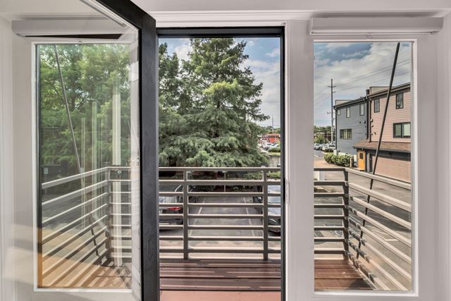 1100 Russell St Unit 102, Nashville, TN 37206