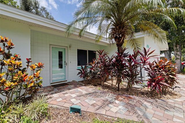 13555 CROFT DRIVE N, Largo, FL 33774