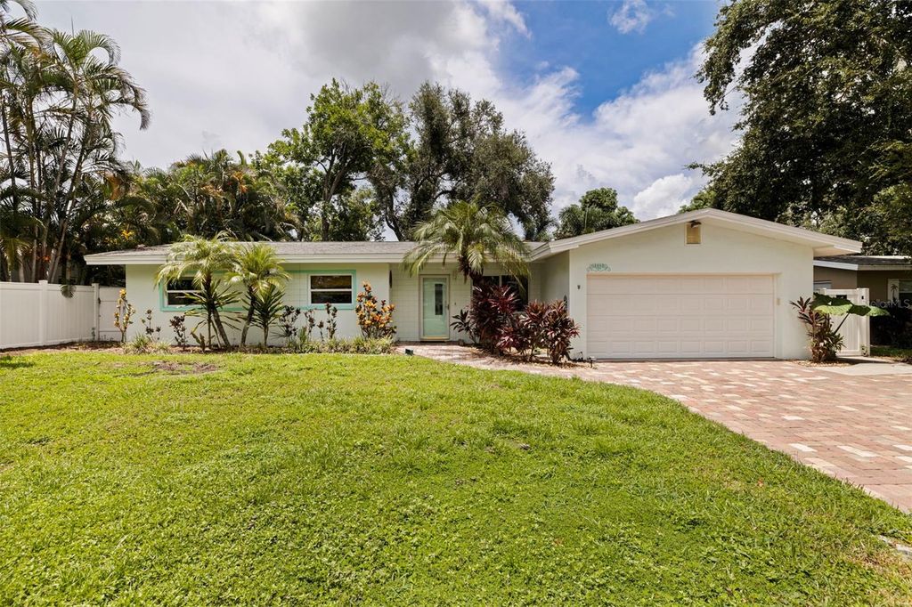13555 CROFT DRIVE N, Largo, FL 33774