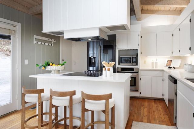 25165 Stewart Place, Carmel, CA 93923