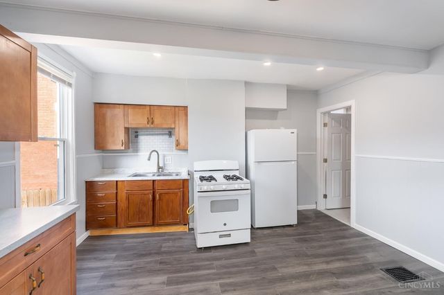 5229 Globe Avenue, Norwood, OH 45212