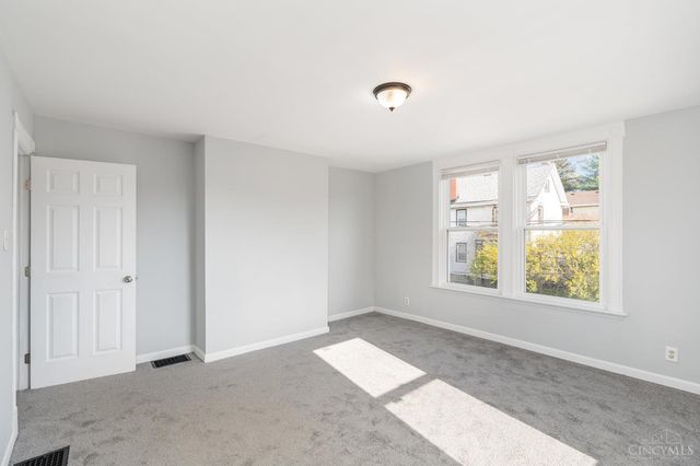 5229 Globe Avenue, Norwood, OH 45212