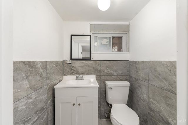 5229 Globe Avenue, Norwood, OH 45212