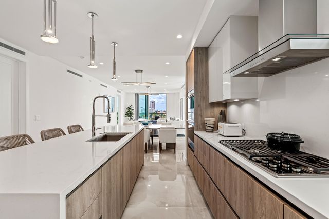 485 E Royal Palm Road 804, Boca Raton, FL 33432