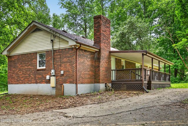 251 Colyer Ln, Shepherdsville, KY 40165