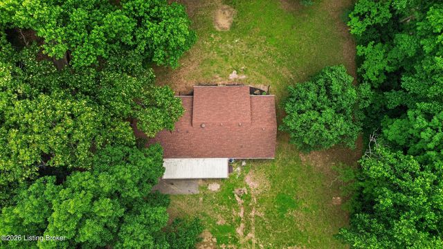 251 Colyer Ln, Shepherdsville, KY 40165