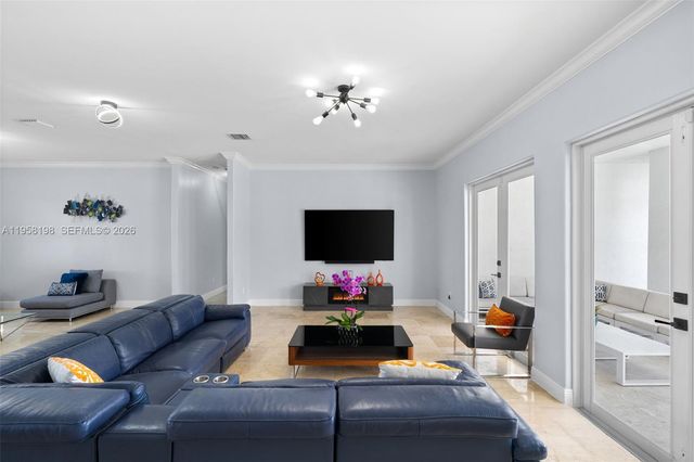 16800 SW 190th St, Miami, FL 33187