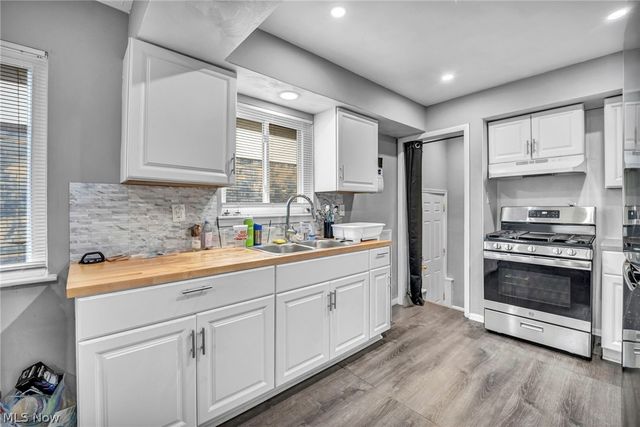 12505 Arlington Avenue, Cleveland, OH 44108