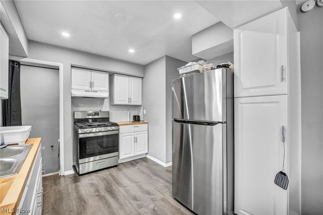 12505 Arlington Avenue, Cleveland, OH 44108