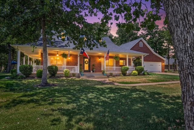 233 Saint Andrews Drive E, Mabank, TX 75156