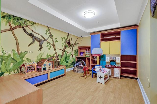 17100 N Bay Rd 1511, Sunny Isles Beach, FL 33160