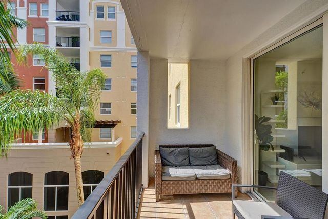 17100 N Bay Rd 1511, Sunny Isles Beach, FL 33160