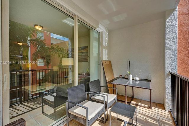 17100 N Bay Rd 1511, Sunny Isles Beach, FL 33160