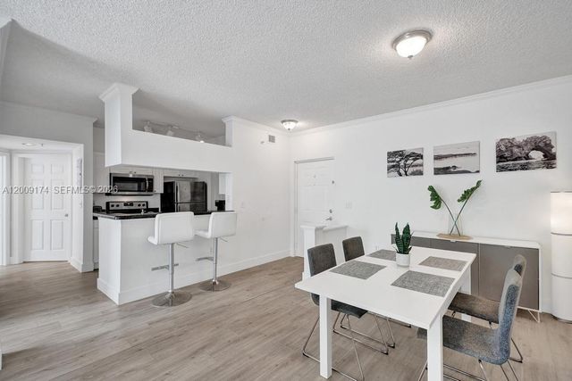 17100 N Bay Rd 1511, Sunny Isles Beach, FL 33160