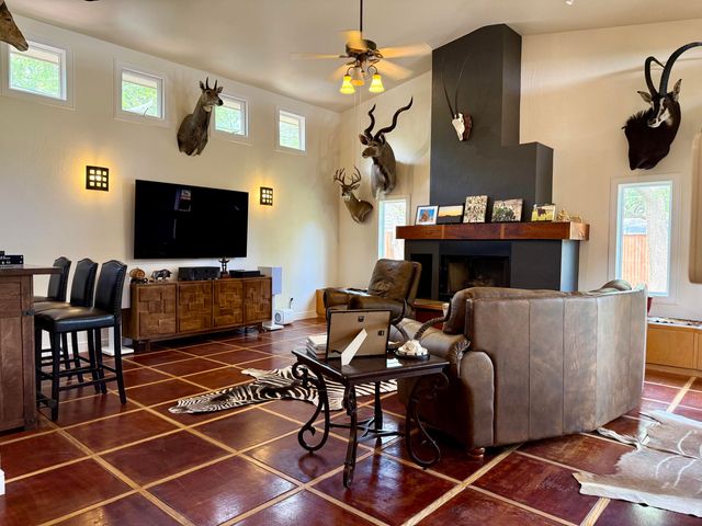 4406 15th Street, Lubbock, TX 79416