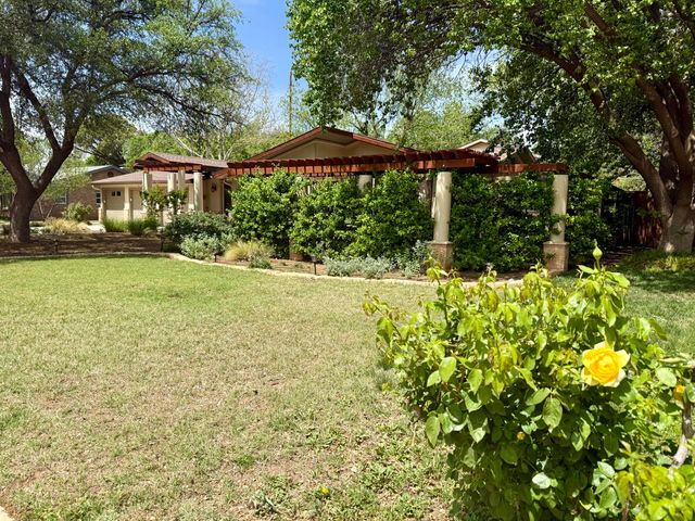 4406 15th Street, Lubbock, TX 79416