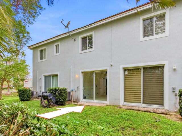 8772 Cypress Walk Court, Tamarac, FL 33321