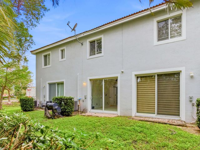 8772 Cypress Walk Court, Tamarac, FL 33321