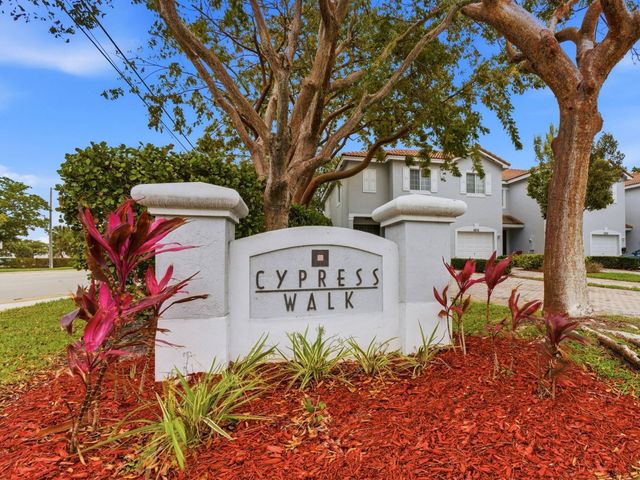 8772 Cypress Walk Court, Tamarac, FL 33321