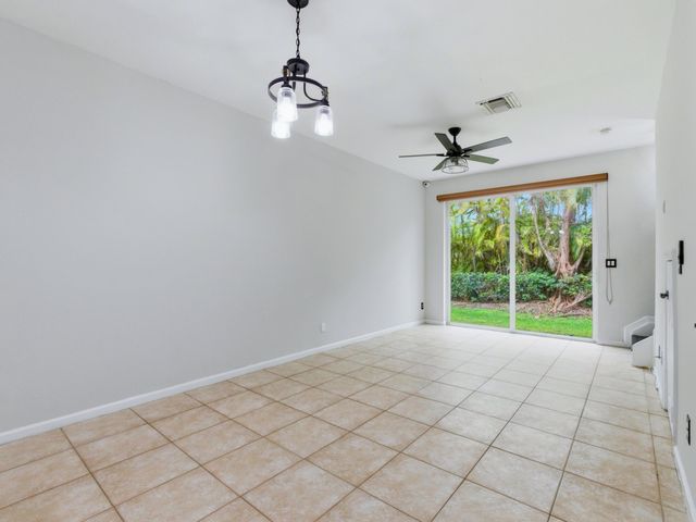 8772 Cypress Walk Court, Tamarac, FL 33321