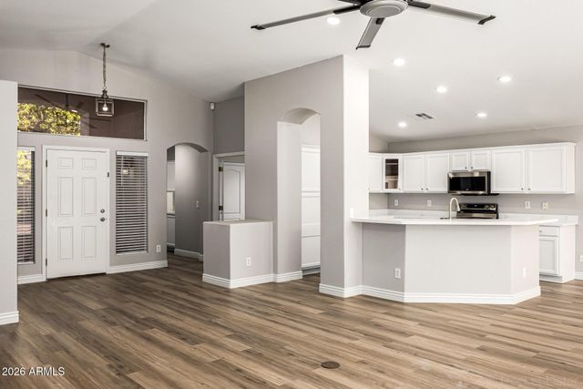 1151 E PONY Lane, Gilbert, AZ 85295