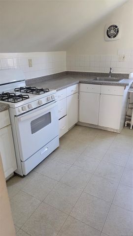 76 Church Street, Nanuet, NY 10954