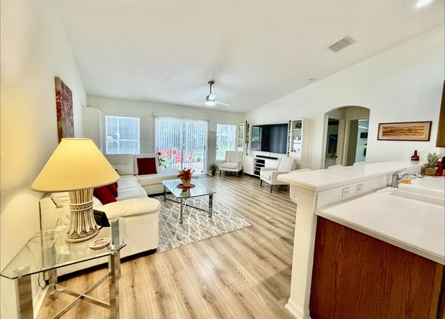 2906 Serenity Circle S, Fort Pierce, FL 34981