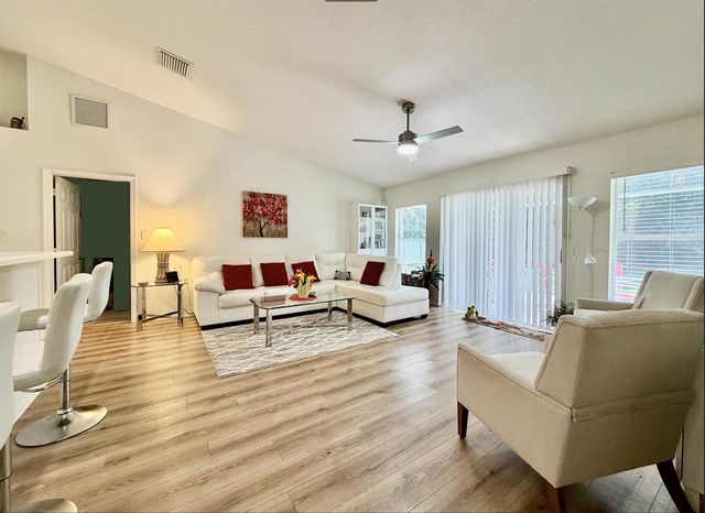2906 Serenity Circle S, Fort Pierce, FL 34981
