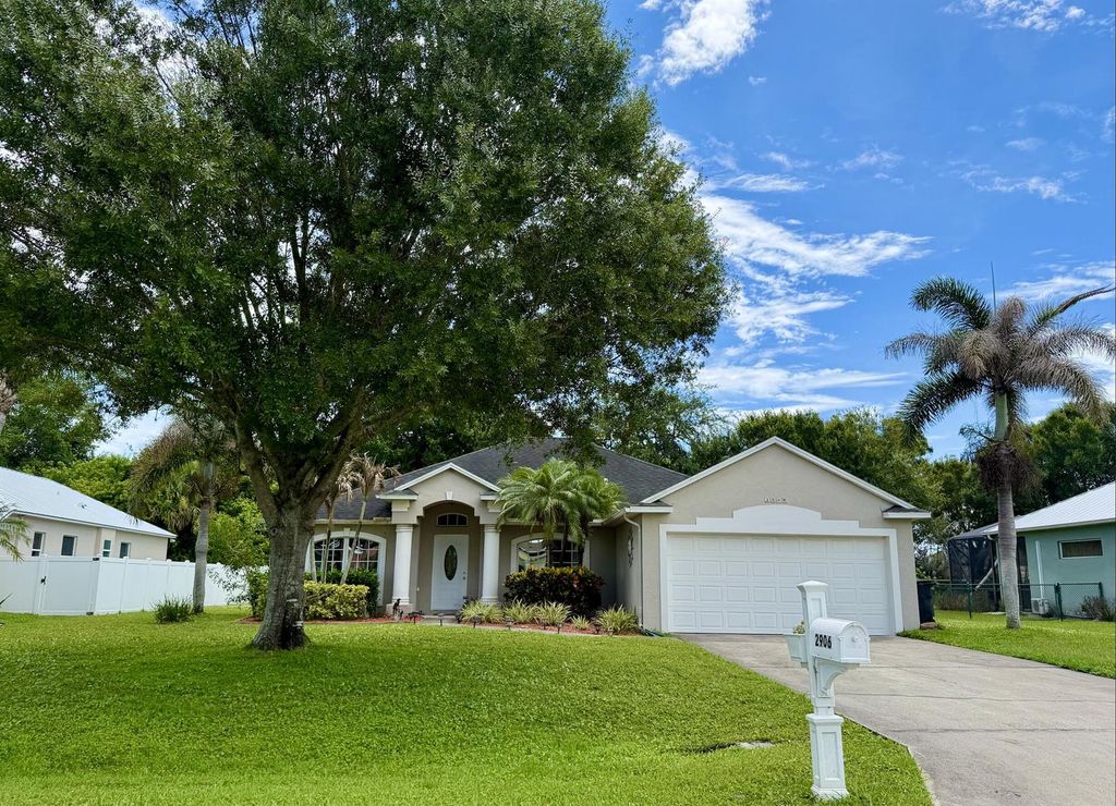 2906 Serenity Circle S, Fort Pierce, FL 34981