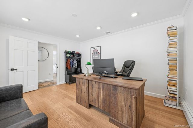 56 Hewitt Avenue, Bronxville, NY 10708