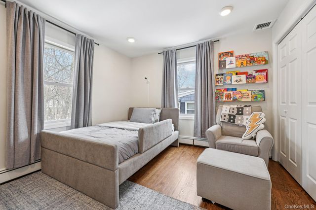 56 Hewitt Avenue, Bronxville, NY 10708