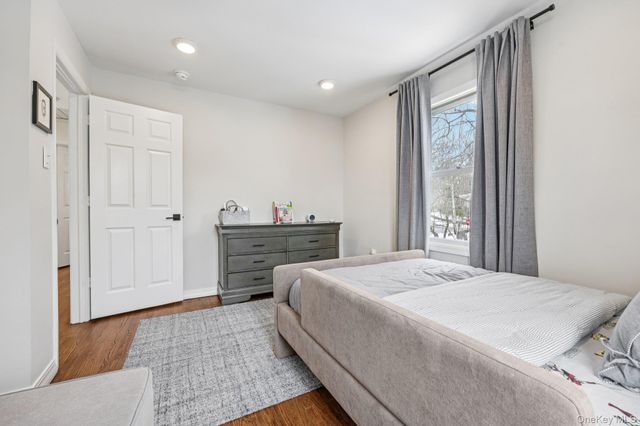 56 Hewitt Avenue, Bronxville, NY 10708