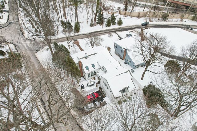 56 Hewitt Avenue, Bronxville, NY 10708