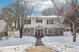 56 Hewitt Avenue, Bronxville, NY 10708