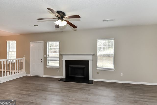 105 Wood Way, Fairburn, GA 30213