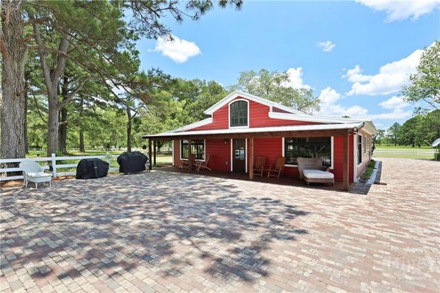 5747 Ogeechee Road, Savannah, GA 31405