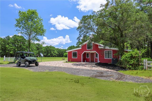 5747 Ogeechee Road, Savannah, GA 31405