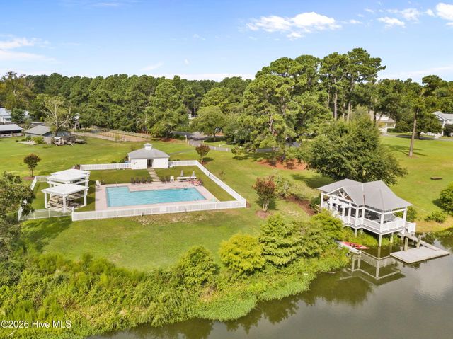8015 Reunion Road, Wilmington, NC 28411