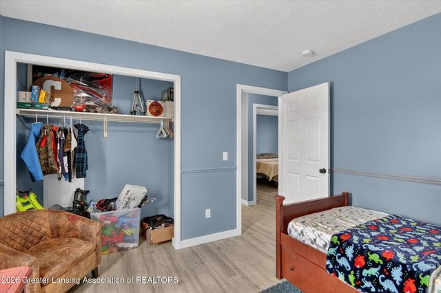 11286 Vfw Road, Eaton Rapids, MI 48827