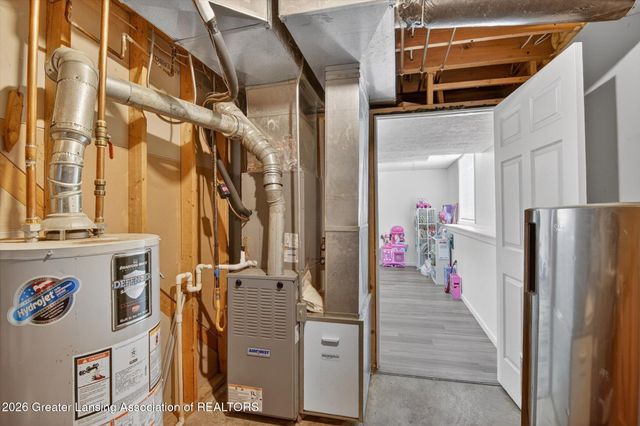 11286 Vfw Road, Eaton Rapids, MI 48827