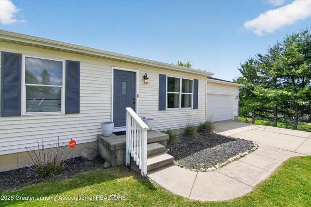 11286 Vfw Road, Eaton Rapids, MI 48827